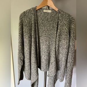 Abercrombie Kids, gray Sweater, size XL